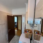 Apartmens Neli Lejlighed *