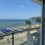 Apartmens Neli * Shëngjin