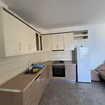 Apartmens Neli *