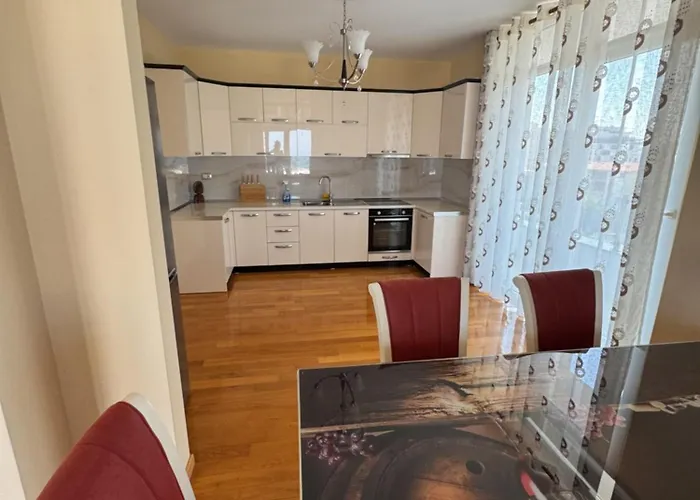 Apartmens Neli Apartamento Shëngjin