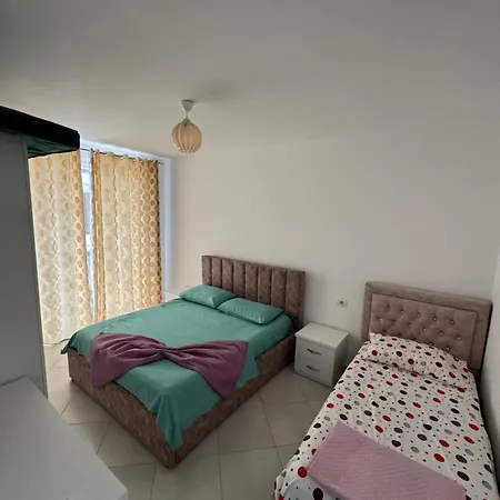 Apartmens Neli דירה Shëngjin