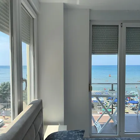 Apartmens Neli