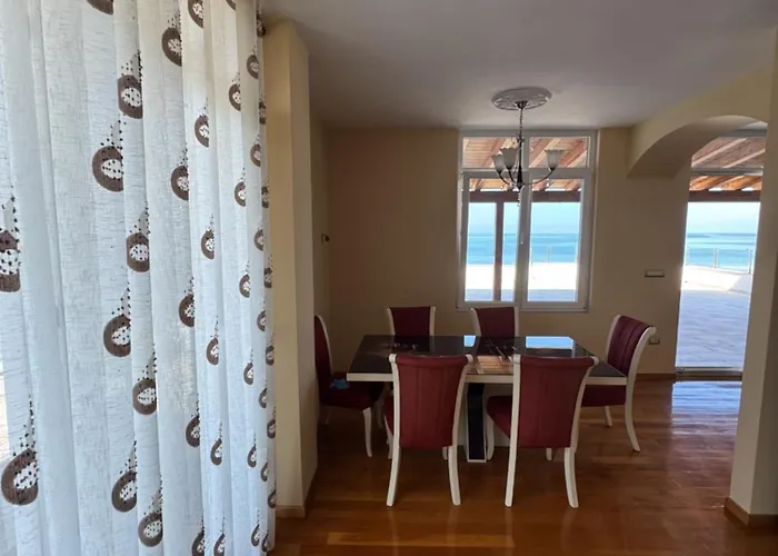 Apartmens Neli Shëngjin